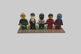 Bunte Tüte mit diesen 5 Minifiguren aus dem Bereich Ninjago njo11