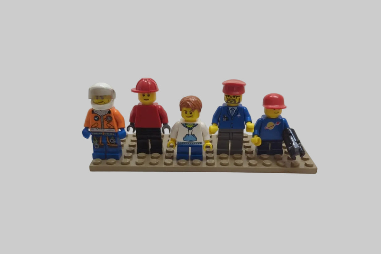 Bunte Tüte mit diesen 5 Minifiguren aus dem Bereich City cty95