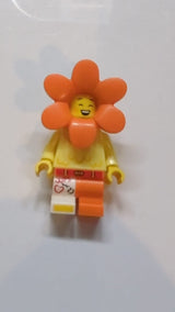 NEU Minifigur mit orangener Blüte, kurze Beine