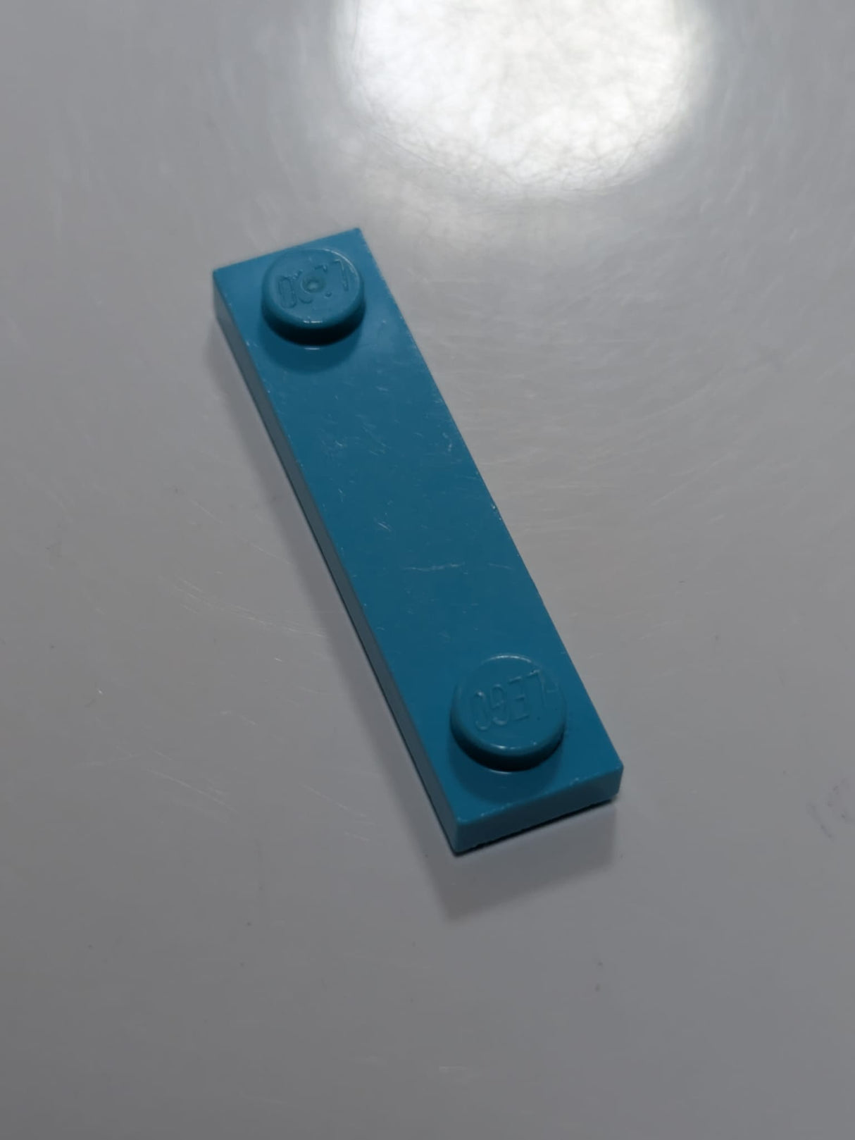 1x4 modifizierte Fliese mit Nut mit 2 Noppen außen azur (medium)