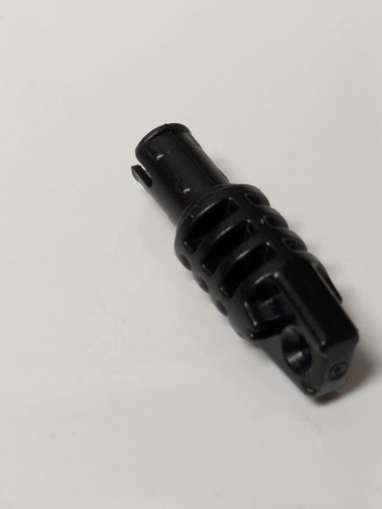 Scharnierzylinder 1 x 3 Verriegelung mit 1 Finger und Stift mit rundem Loch und Reibungsrippen an den Enden schwarz
