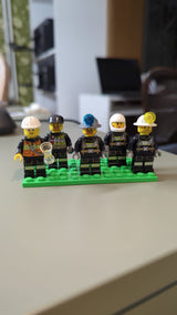 Bunte Tüte mit diesen 5 Minifiguren "Löschen" aus dem Bereich City cty127