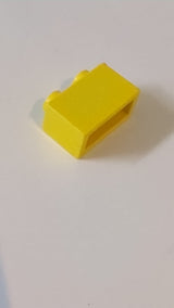 1x2 Stein ohne Bodentube gelb
