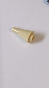 1x1 Kegel umgedreht mit Stange beige tan