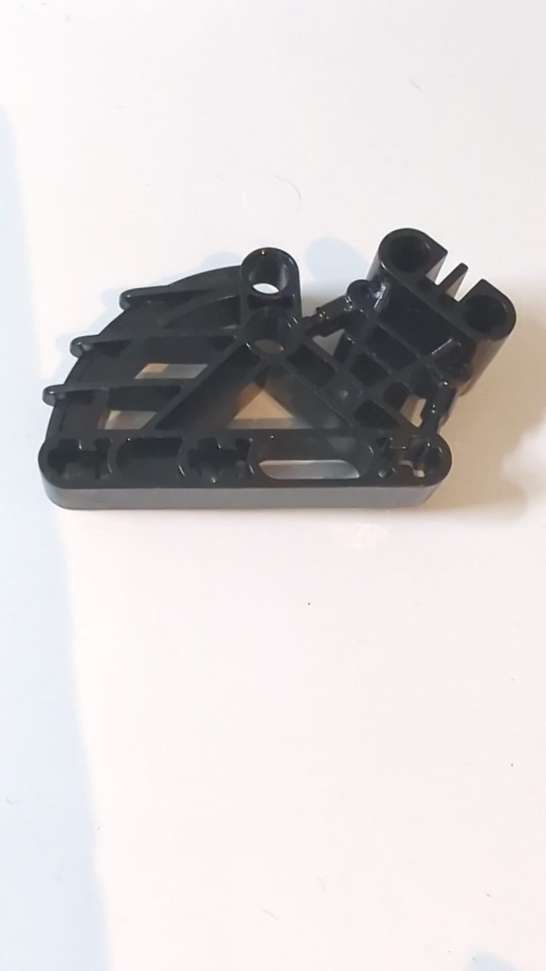 2x4x7 Bionicle Bohrok Brustkorb, Liftarm abgewinkelt schwarz
