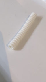 Schlauch, gerippt, 7 mm Durchmesser, 7 l / 5,6 cm weiß
