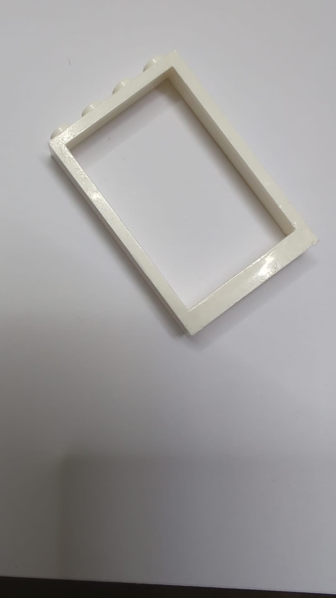 1x4x5 Fenster mit hohlen Nopen weiß