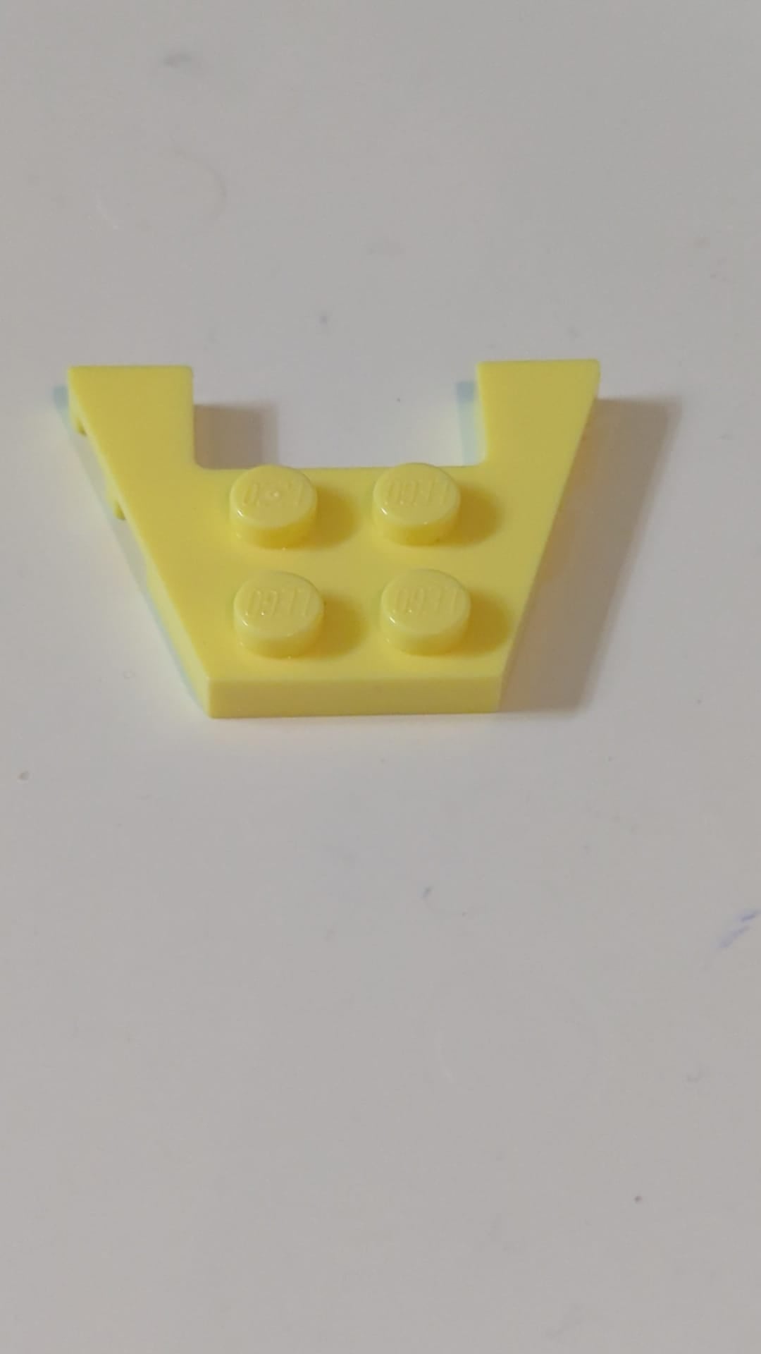 3x4 Keil, Platte mit Bolzenkerben hellgelb