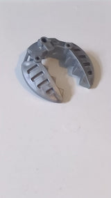 5x5 Bionicle-Waffe Schild mit Schraubenschlüssel und Zähnen pearl hellgrau