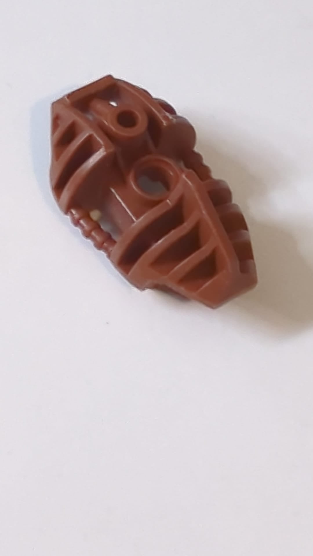 Bionicle Piraka Beinoberteilabdeckung neubraun