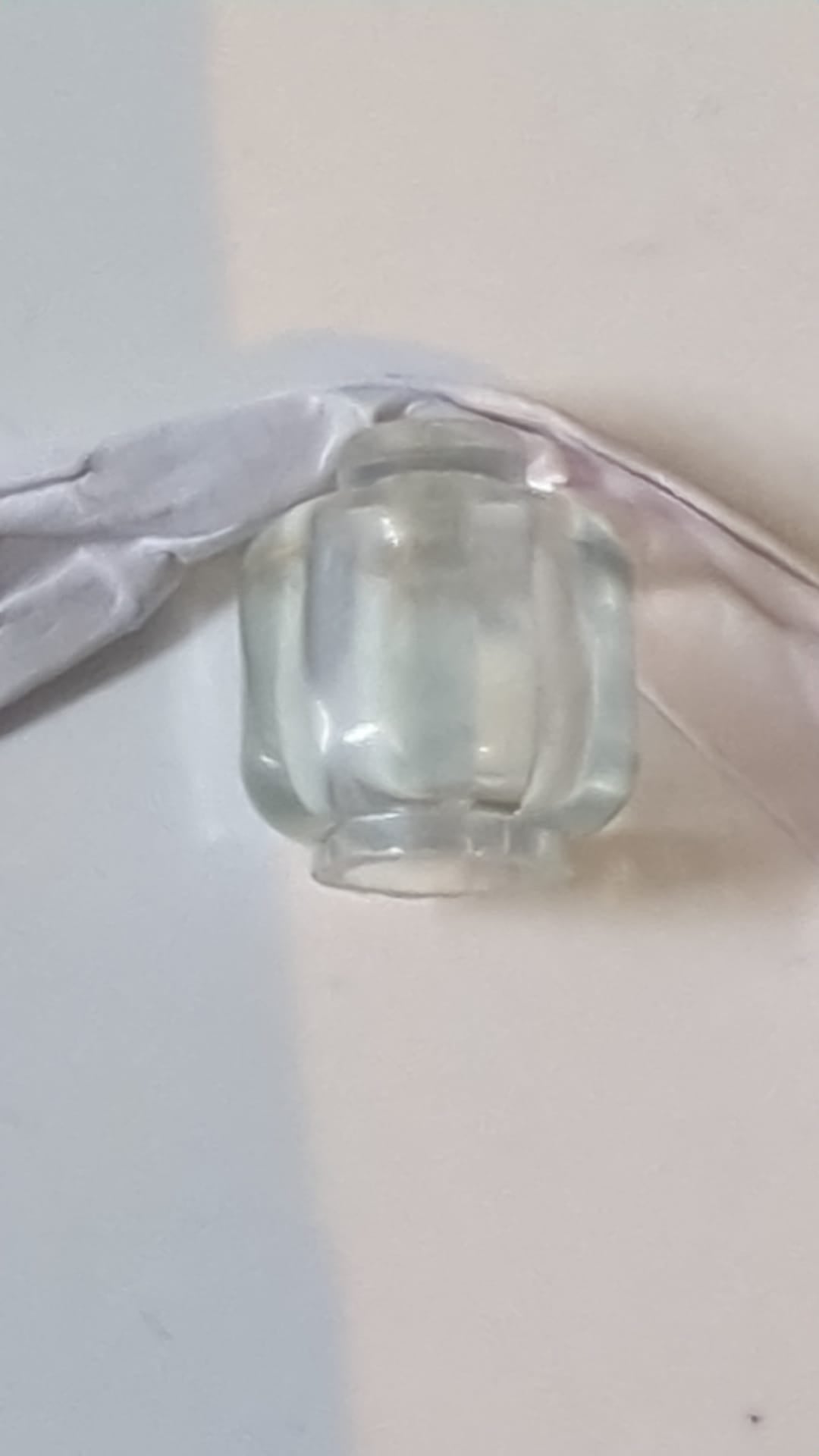 Minifigur, Kopf „Einfach“ – Massiver Noppen transparent weiß