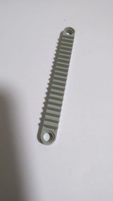 1x10 Technic, Zahnstange mit Löchern althellgrau