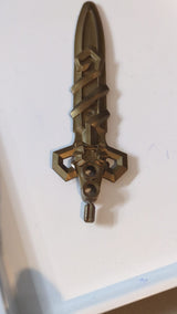 Große Figur Waffe, Schwert Sir Rascus mit Achse dunkelgold