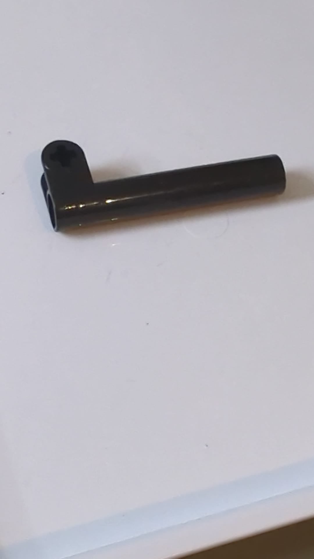 2x5 Technic, Achsverbinder, senkrecht, gebogen schwarz