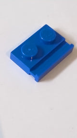 1x2 Platte, modifiziert mit Türschiene blau