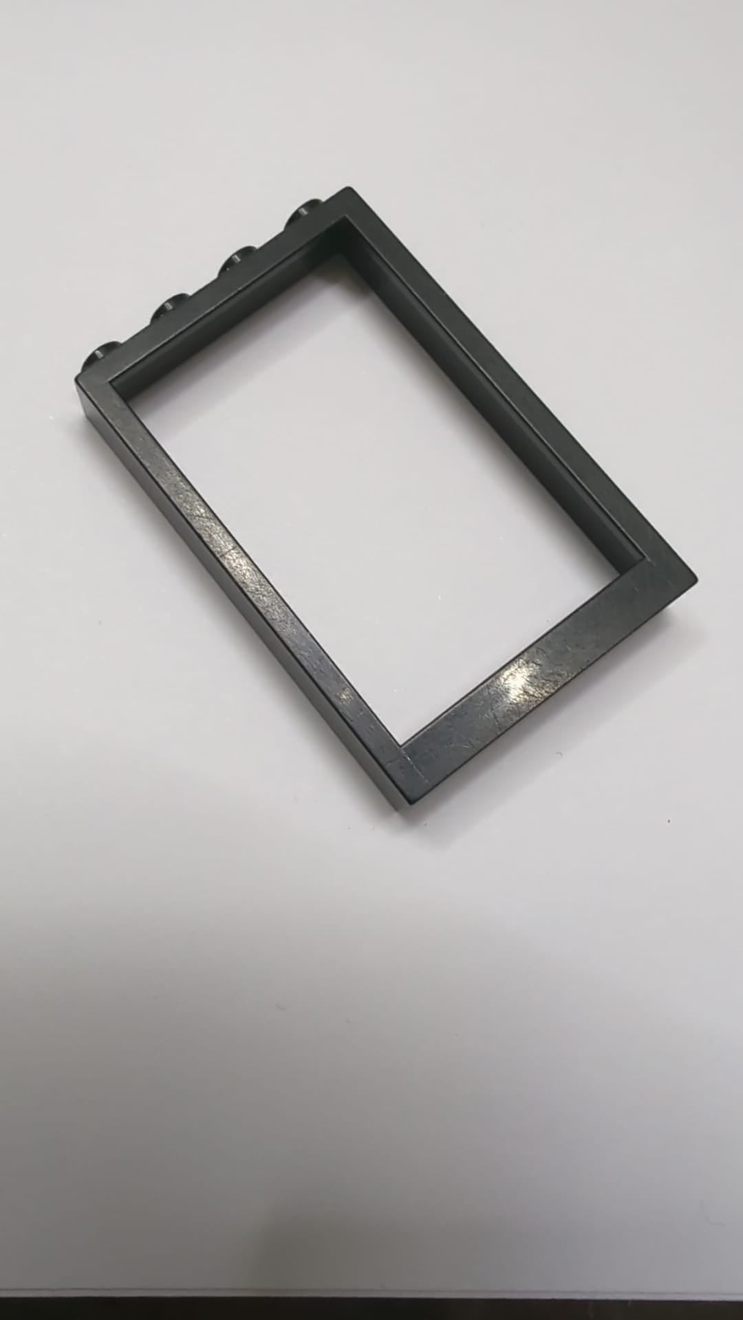 1x4x5 Fenster mit soliden Noppen schwarz