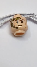 Minifigur, Kopf, doppelseitiges goldenes Headset, Lächeln / Entschlossenes Muster „SW Anakin“ hellnougat (fleischfarben)