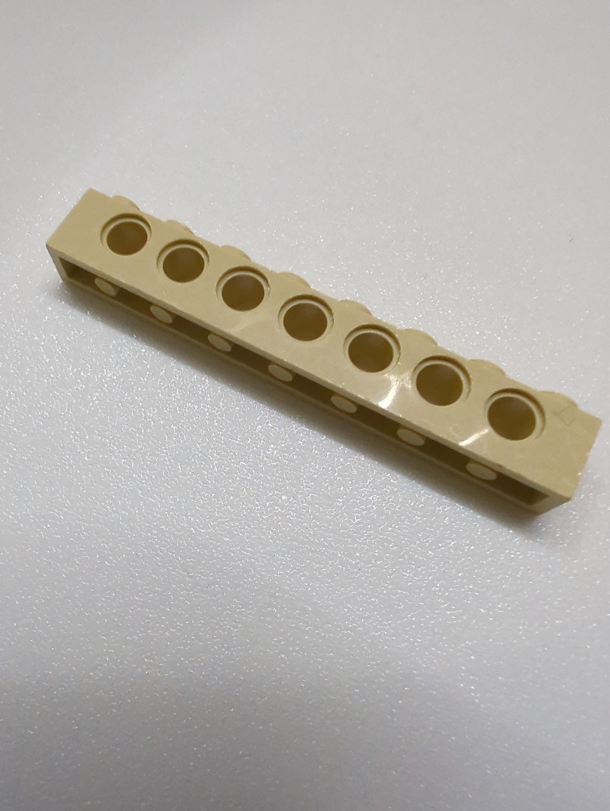 1x8 Technik Stein beige