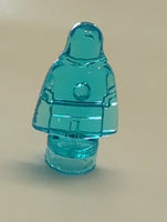 Micro Figur Minifigur Utensil, Statue / Trophäe (SW) mit Umhang und Mütze transparent hellblau