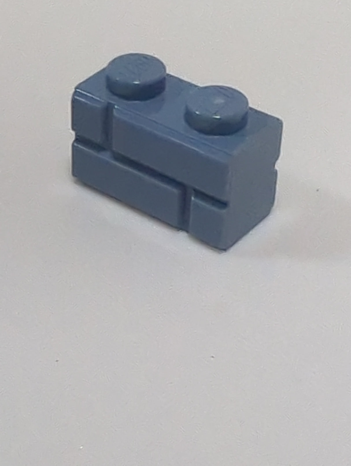 NEU Stein, modifiziert 1 x 2 mit Mauerprofil sandblau