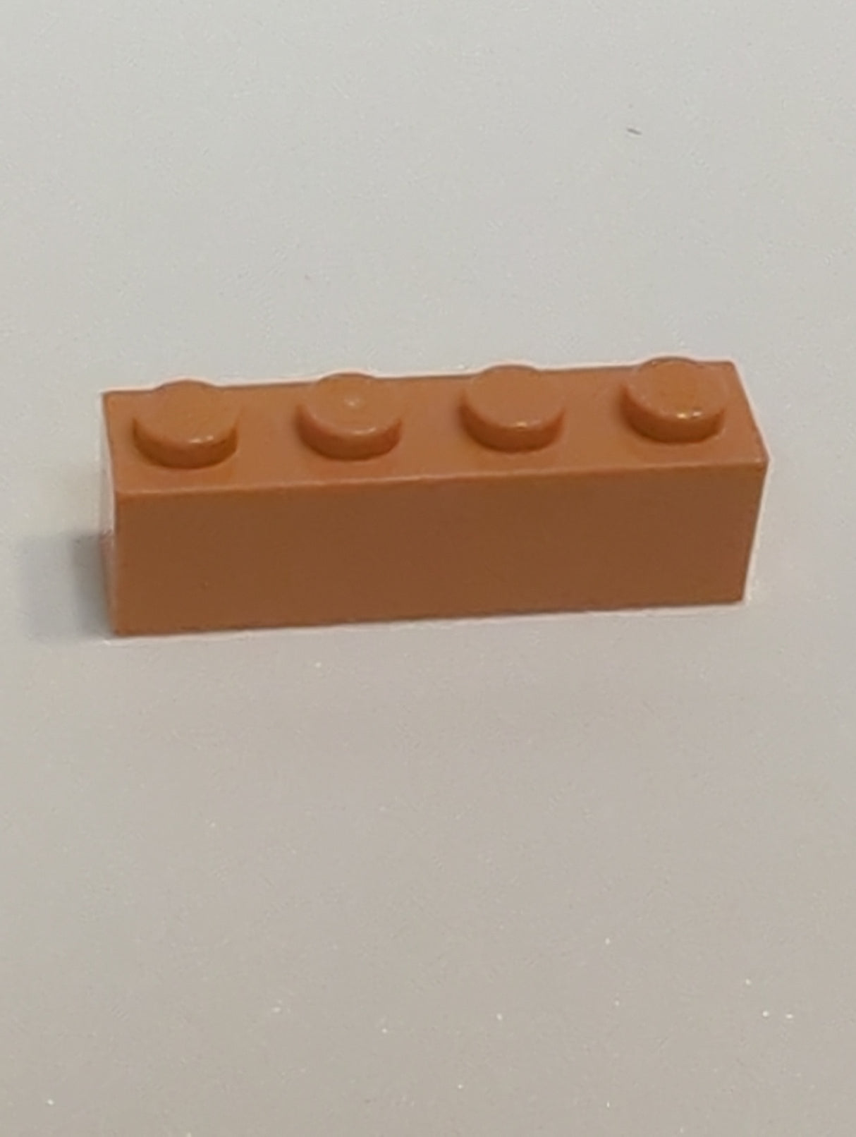 NEU Stein 1 x 4 nougat (hell)