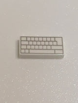 NEU Tile 1 x 2 with Groove with Computer Keyboard Blank Keys Pattern weiss white