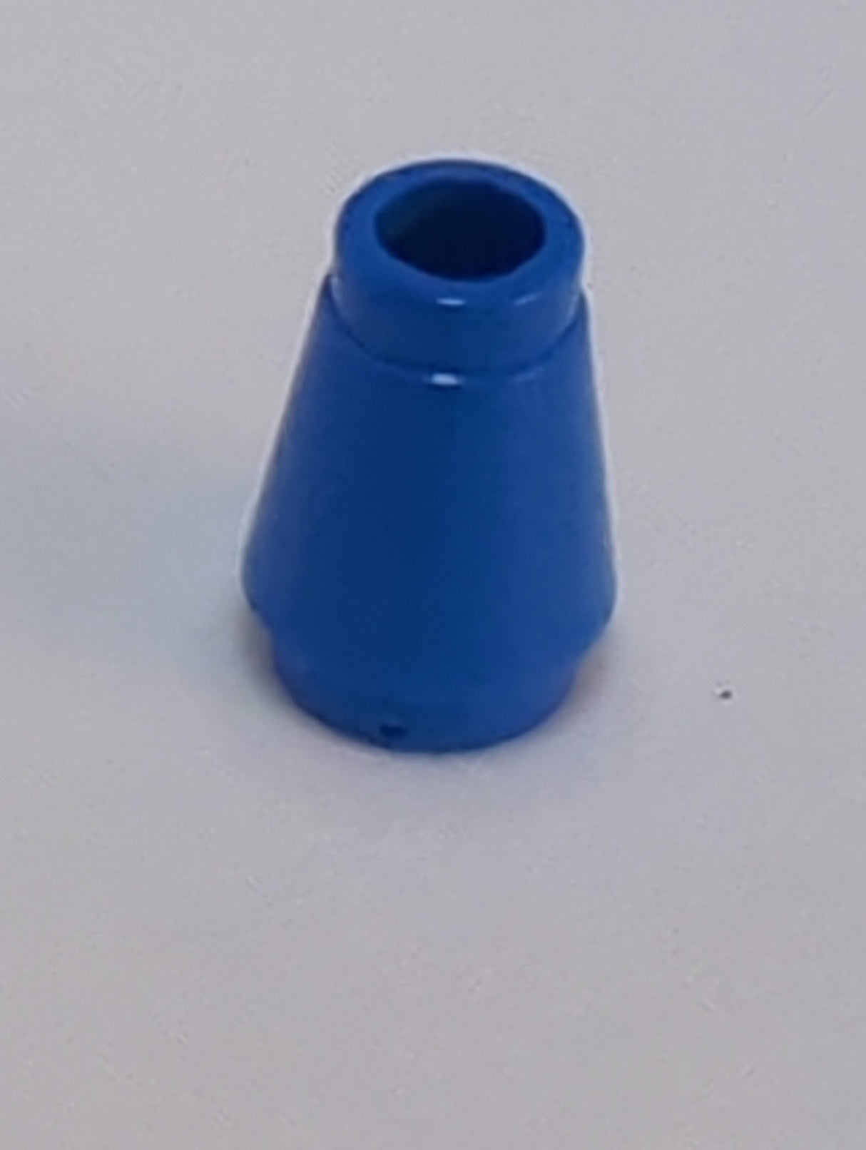 NEU Cone 1 x 1 with Top Groove blau blue