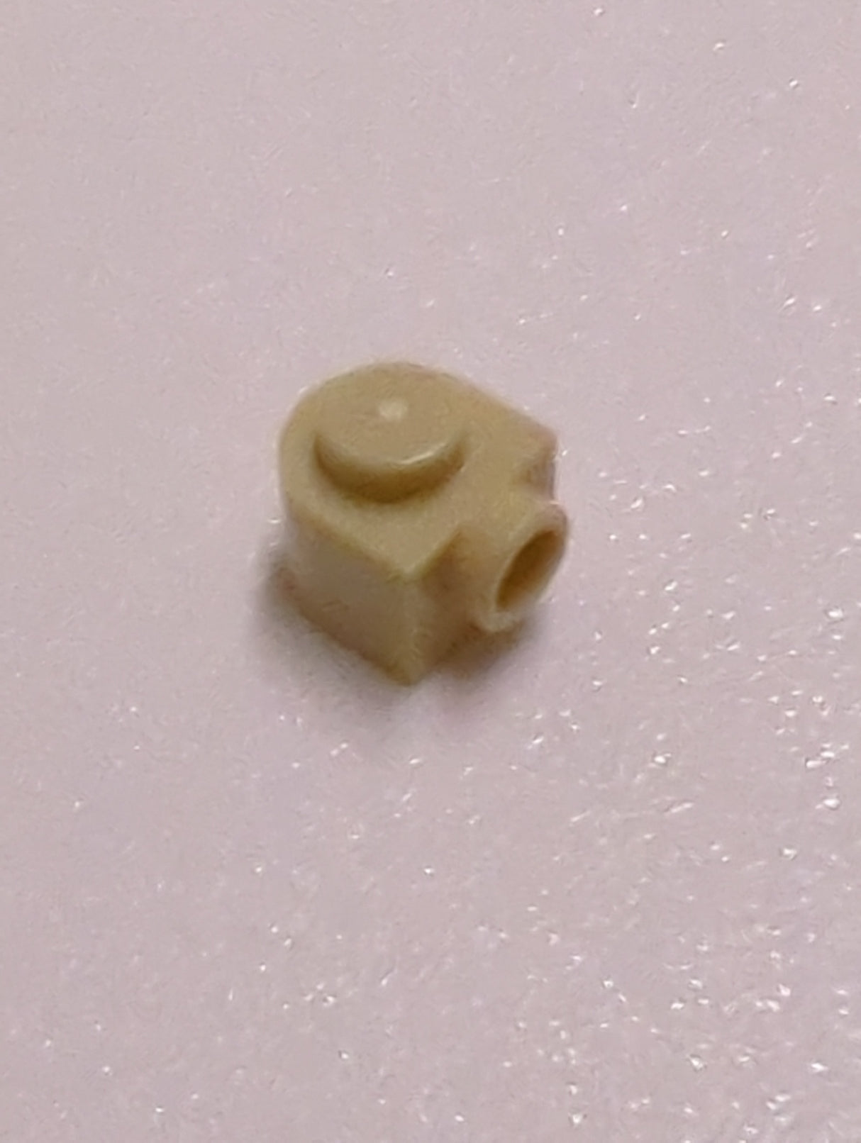 NEU Stein, rund, 1x1x2/3, Halbkreis, erweitert mit seitlicher Noppe beige
