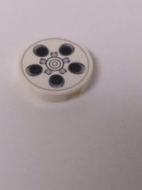 NEU Fliese, rund 2 x 2 mit unterem Noppenhalter mit Leichtmetallfelge mit schwarzen und silbernen Kreis-Muster weiß