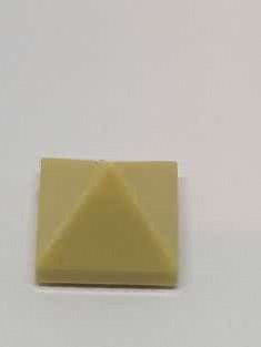 1x1 Pyramidenstein Convex beige tan