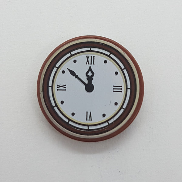 2x2 Fliese rund bedruckt with Bottom Stud Holder with Clock with Roman Numerals Simple Pattern neubraun reddish brown