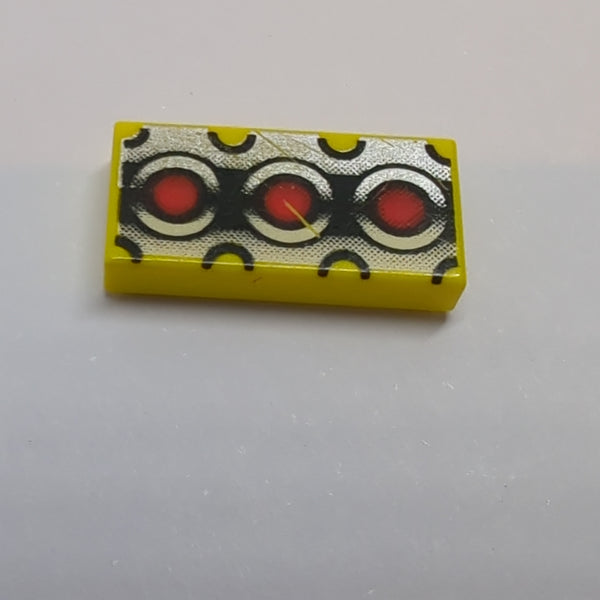 1x2 Fliese bedruckt with Red Circles on Silver and Black Background gelb yellow