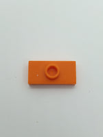 1x2 modifizierte Fliese/Platte mit Noppe mit Nut und Noppenhalter (unten) orange