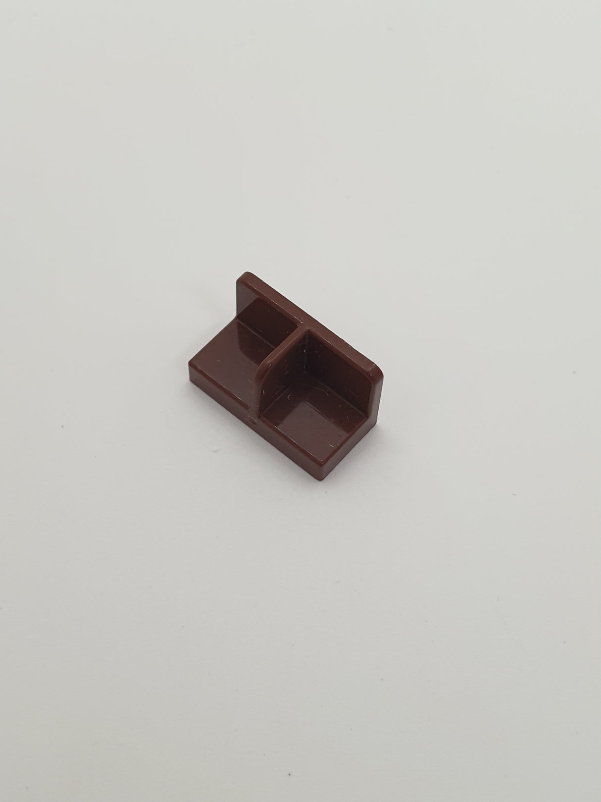 1x2x1 Paneel mit mittiger Wand neubraun reddish brown