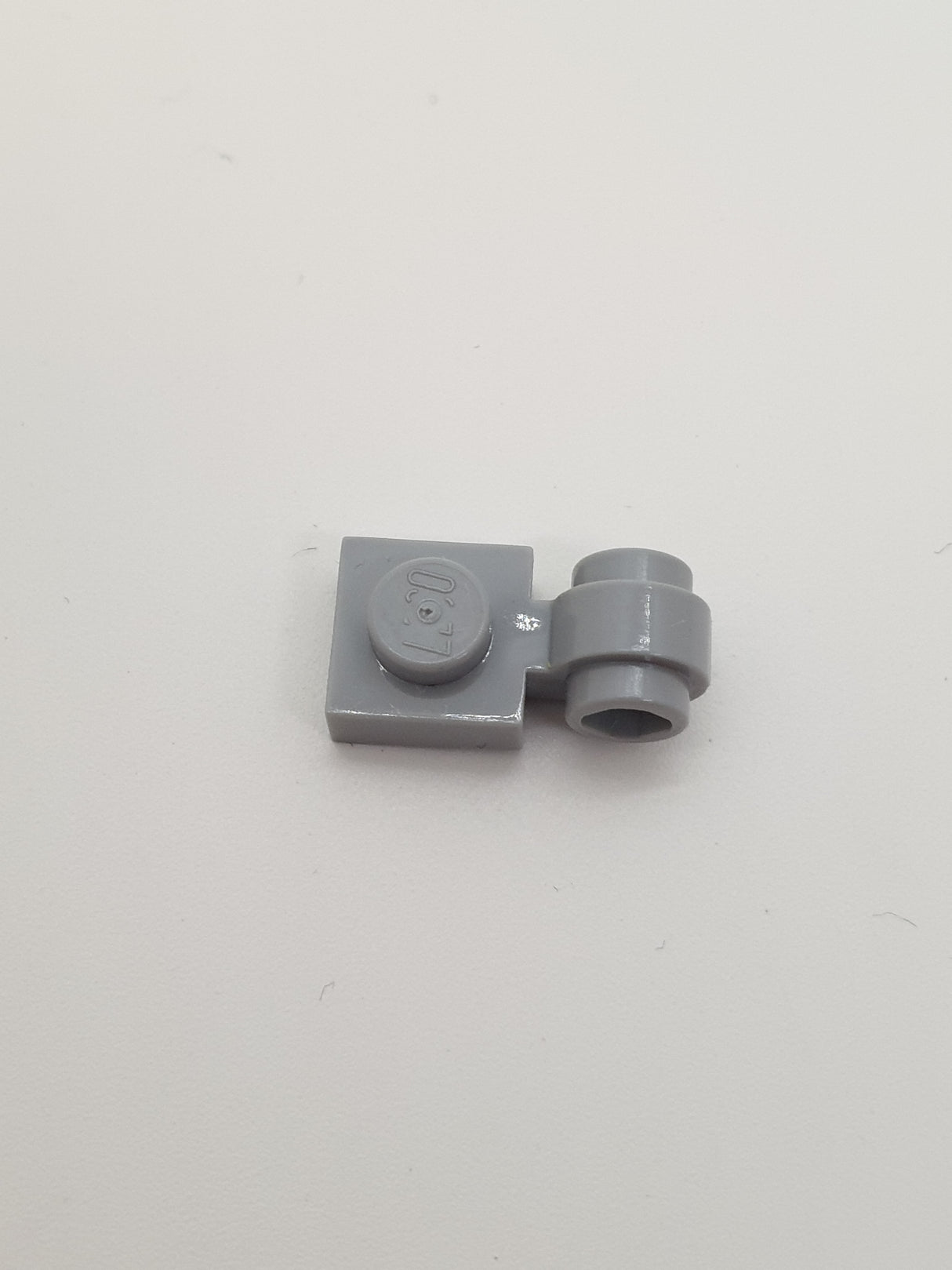 1x1 Lampenhalter mit Ring dick neuhellgrau