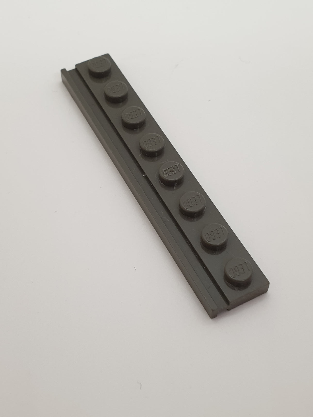 1x8 Platte modifiziert mit Führungsschiene altdunkelgrau dark gray