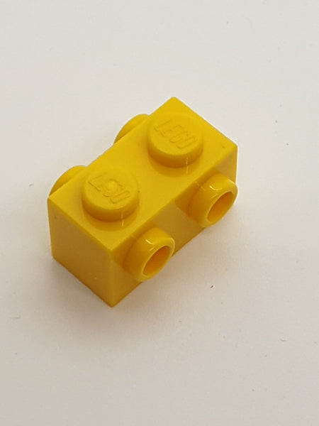 1x2x1 modifizierter Stein mit 2 Noppen an beiden Seiten gelb