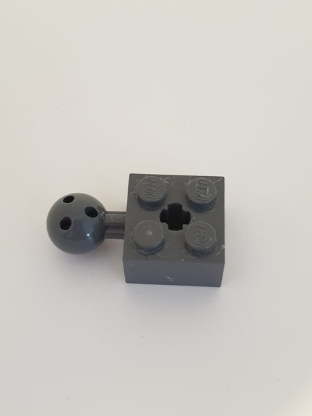 2x2 Technik modifizierter Stein mit Ball (mit 6 Löchern) und Kreuzloch neudunkelgrau