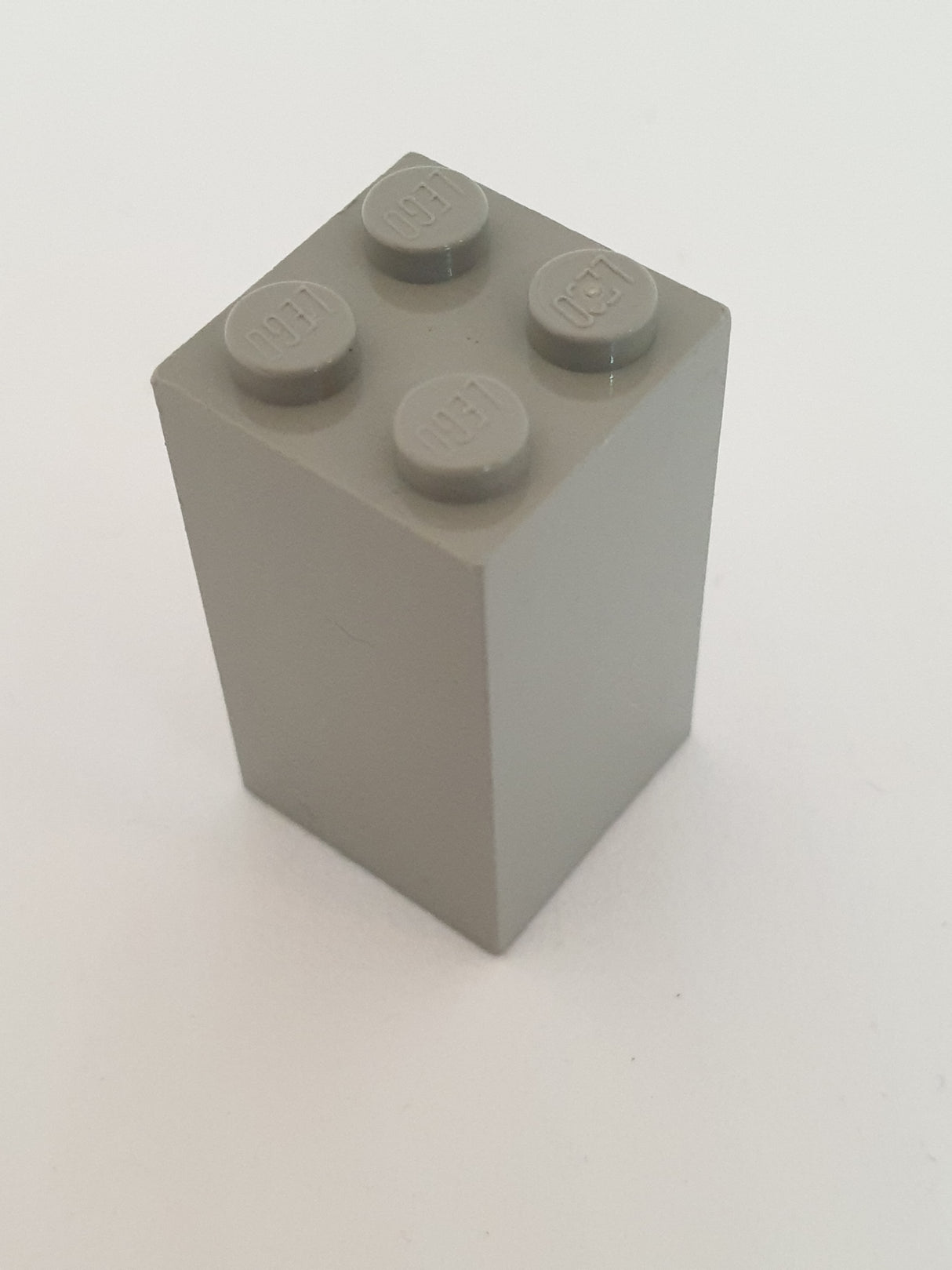 2x2x3 Stein althellgrau light gray