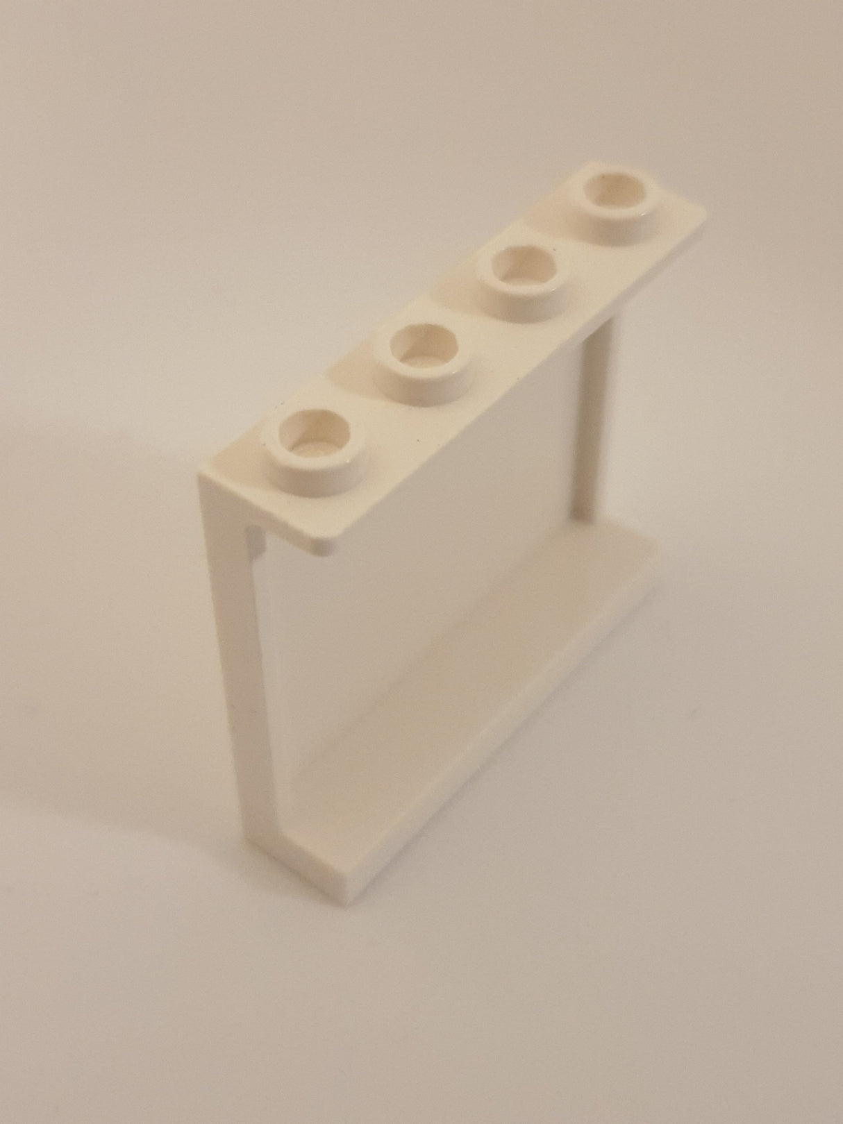 1x4x3 Paneel mit Seitenstützen hohle Noppen weiß white