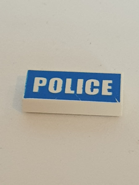 1x2 Fliese bedruckt mit Police blau auf weiß white