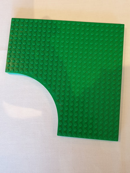 24x24 Stein / Platte mit Bogen Ausschnitt 12x12 grün green