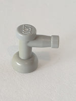 1x1 Wasserhahn mit Loch althellgrau light gray