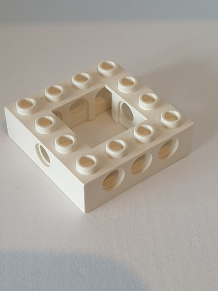4x4 Technik Stein mit 8 Pinlöchern weiß white