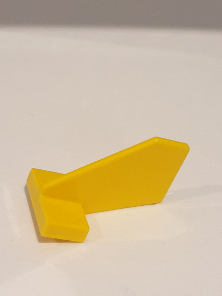 2x3x2 Heckflügel Flugzeugruder (Shuttle) klein gelb