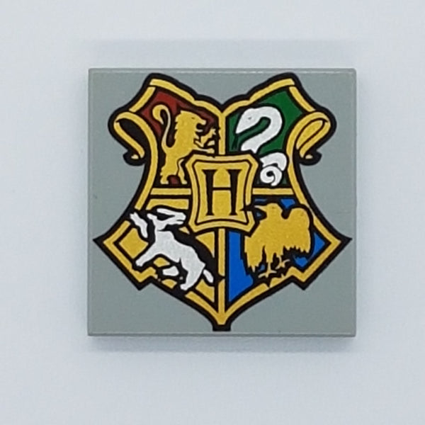 2x2 Fliese bedruckt with Groove with Coat of Arms Hogwarts Crest Pattern neuhellgrau