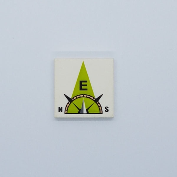 2x2 Fliese bedruckt with Groove with Compass East 'E' in Lime Pointer Pattern weiß white