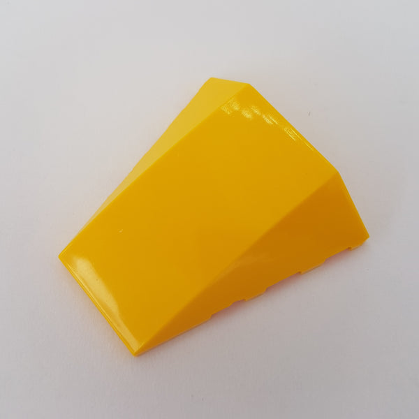 4x4 Keilstein ohne Noppen auf Oberseite gelb