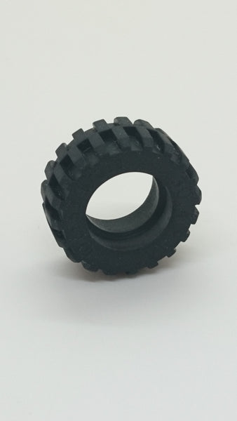 Reifen 30,4mm x 14mm Cross mit Band um Zentrum der Lauffläche schwarz black